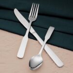 Custom Libbey Brandware 136 5262 Colony 8 5/8" Medium Dinner Knife - 1